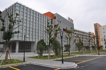 中央電視臺《新聞聯播》報道華道昆山中心