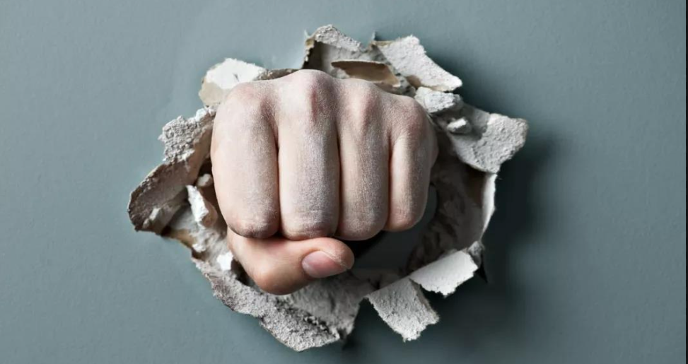 告別內卷，信用卡加速「價值回歸」